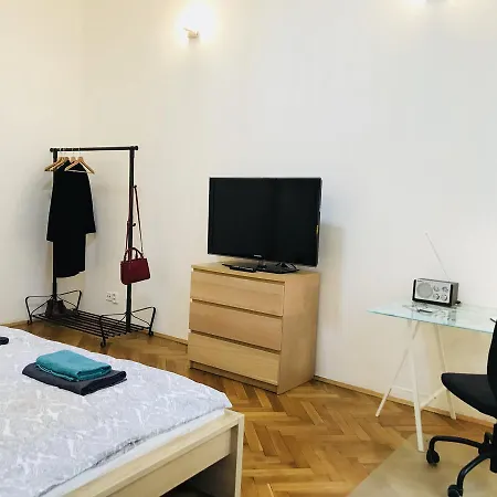 Jindrisska Central براغ
