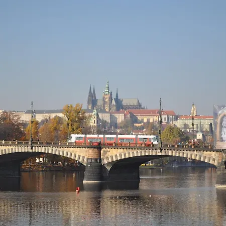 Jindrisska Central براغ
